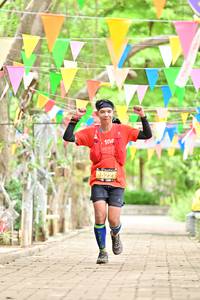 BIB: 100, 5221
                            <button type="button" onclick="openModal(4056073)" class="btn btn-primary btn-sm float-right btn-popup" data-toggle="modal" data-target=".modal-high-quality">
                        <i class="fas fa-shopping-cart"></i> Add to Cart
                    </button>
                                            <button type="button" onclick="isThisMe(4056073, true)" class="btn btn-success btn-sm float-right btn-popup btn-isme hidden" data-toggle="tooltip" data-placement="bottom" title="นี่คือรูปของคุณใช่ไหม คลิกที่นี่เพื่อเอาเข้าอัลบั้ม">
                        <i class="fas fa-plus"></i> Add to album
                    </button>
                    <button type="button" onclick="isThisMe(4056073, false)" class="btn btn-warning btn-sm float-right btn-popup btn-isnotme hidden">
                        <i class="fas fa-ban"></i> Remove from album
                    </button>