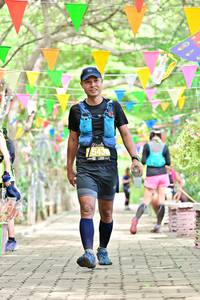 BIB: 543
                            <button type="button" onclick="openModal(4052889)" class="btn btn-primary btn-sm float-right btn-popup" data-toggle="modal" data-target=".modal-high-quality">
                        <i class="fas fa-shopping-cart"></i> Add to Cart
                    </button>
                                            <button type="button" onclick="isThisMe(4052889, true)" class="btn btn-success btn-sm float-right btn-popup btn-isme hidden" data-toggle="tooltip" data-placement="bottom" title="นี่คือรูปของคุณใช่ไหม คลิกที่นี่เพื่อเอาเข้าอัลบั้ม">
                        <i class="fas fa-plus"></i> Add to album
                    </button>
                    <button type="button" onclick="isThisMe(4052889, false)" class="btn btn-warning btn-sm float-right btn-popup btn-isnotme hidden">
                        <i class="fas fa-ban"></i> Remove from album
                    </button>
