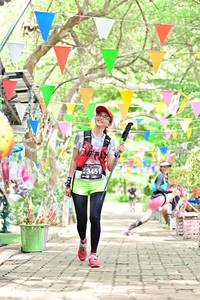 BIB: 3451
                            <button type="button" onclick="openModal(4053026)" class="btn btn-primary btn-sm float-right btn-popup" data-toggle="modal" data-target=".modal-high-quality">
                        <i class="fas fa-shopping-cart"></i> Add to Cart
                    </button>
                                            <button type="button" onclick="isThisMe(4053026, true)" class="btn btn-success btn-sm float-right btn-popup btn-isme hidden" data-toggle="tooltip" data-placement="bottom" title="นี่คือรูปของคุณใช่ไหม คลิกที่นี่เพื่อเอาเข้าอัลบั้ม">
                        <i class="fas fa-plus"></i> Add to album
                    </button>
                    <button type="button" onclick="isThisMe(4053026, false)" class="btn btn-warning btn-sm float-right btn-popup btn-isnotme hidden">
                        <i class="fas fa-ban"></i> Remove from album
                    </button>