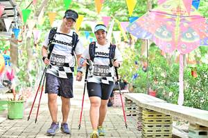 BIB: 3009, 3010
                            <button type="button" onclick="openModal(4052566)" class="btn btn-primary btn-sm float-right btn-popup" data-toggle="modal" data-target=".modal-high-quality">
                        <i class="fas fa-shopping-cart"></i> Add to Cart
                    </button>
                                            <button type="button" onclick="isThisMe(4052566, true)" class="btn btn-success btn-sm float-right btn-popup btn-isme hidden" data-toggle="tooltip" data-placement="bottom" title="นี่คือรูปของคุณใช่ไหม คลิกที่นี่เพื่อเอาเข้าอัลบั้ม">
                        <i class="fas fa-plus"></i> Add to album
                    </button>
                    <button type="button" onclick="isThisMe(4052566, false)" class="btn btn-warning btn-sm float-right btn-popup btn-isnotme hidden">
                        <i class="fas fa-ban"></i> Remove from album
                    </button>