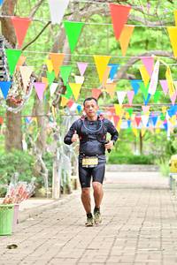 BIB: 5201
                            <button type="button" onclick="openModal(4055171)" class="btn btn-primary btn-sm float-right btn-popup" data-toggle="modal" data-target=".modal-high-quality">
                        <i class="fas fa-shopping-cart"></i> Add to Cart
                    </button>
                                            <button type="button" onclick="isThisMe(4055171, true)" class="btn btn-success btn-sm float-right btn-popup btn-isme hidden" data-toggle="tooltip" data-placement="bottom" title="นี่คือรูปของคุณใช่ไหม คลิกที่นี่เพื่อเอาเข้าอัลบั้ม">
                        <i class="fas fa-plus"></i> Add to album
                    </button>
                    <button type="button" onclick="isThisMe(4055171, false)" class="btn btn-warning btn-sm float-right btn-popup btn-isnotme hidden">
                        <i class="fas fa-ban"></i> Remove from album
                    </button>
