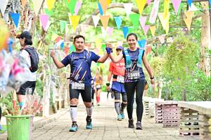 BIB: 3491
                            <button type="button" onclick="openModal(4050634)" class="btn btn-primary btn-sm float-right btn-popup" data-toggle="modal" data-target=".modal-high-quality">
                        <i class="fas fa-shopping-cart"></i> Add to Cart
                    </button>
                                            <button type="button" onclick="isThisMe(4050634, true)" class="btn btn-success btn-sm float-right btn-popup btn-isme hidden" data-toggle="tooltip" data-placement="bottom" title="นี่คือรูปของคุณใช่ไหม คลิกที่นี่เพื่อเอาเข้าอัลบั้ม">
                        <i class="fas fa-plus"></i> Add to album
                    </button>
                    <button type="button" onclick="isThisMe(4050634, false)" class="btn btn-warning btn-sm float-right btn-popup btn-isnotme hidden">
                        <i class="fas fa-ban"></i> Remove from album
                    </button>