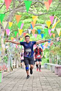 BIB: 3409
                            <button type="button" onclick="openModal(4116955)" class="btn btn-primary btn-sm float-right btn-popup" data-toggle="modal" data-target=".modal-high-quality">
                        <i class="fas fa-shopping-cart"></i> Add to Cart
                    </button>
                                            <button type="button" onclick="isThisMe(4116955, true)" class="btn btn-success btn-sm float-right btn-popup btn-isme hidden" data-toggle="tooltip" data-placement="bottom" title="นี่คือรูปของคุณใช่ไหม คลิกที่นี่เพื่อเอาเข้าอัลบั้ม">
                        <i class="fas fa-plus"></i> Add to album
                    </button>
                    <button type="button" onclick="isThisMe(4116955, false)" class="btn btn-warning btn-sm float-right btn-popup btn-isnotme hidden">
                        <i class="fas fa-ban"></i> Remove from album
                    </button>
