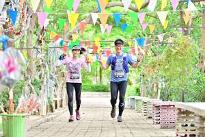 BIB: 43096
                            <button type="button" onclick="openModal(4048952)" class="btn btn-primary btn-sm float-right btn-popup" data-toggle="modal" data-target=".modal-high-quality">
                        <i class="fas fa-shopping-cart"></i> Add to Cart
                    </button>
                                            <button type="button" onclick="isThisMe(4048952, true)" class="btn btn-success btn-sm float-right btn-popup btn-isme hidden" data-toggle="tooltip" data-placement="bottom" title="นี่คือรูปของคุณใช่ไหม คลิกที่นี่เพื่อเอาเข้าอัลบั้ม">
                        <i class="fas fa-plus"></i> Add to album
                    </button>
                    <button type="button" onclick="isThisMe(4048952, false)" class="btn btn-warning btn-sm float-right btn-popup btn-isnotme hidden">
                        <i class="fas fa-ban"></i> Remove from album
                    </button>