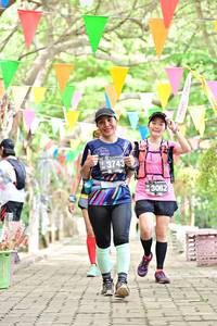 BIB: 3062
                            <button type="button" onclick="openModal(4050679)" class="btn btn-primary btn-sm float-right btn-popup" data-toggle="modal" data-target=".modal-high-quality">
                        <i class="fas fa-shopping-cart"></i> Add to Cart
                    </button>
                                            <button type="button" onclick="isThisMe(4050679, true)" class="btn btn-success btn-sm float-right btn-popup btn-isme hidden" data-toggle="tooltip" data-placement="bottom" title="นี่คือรูปของคุณใช่ไหม คลิกที่นี่เพื่อเอาเข้าอัลบั้ม">
                        <i class="fas fa-plus"></i> Add to album
                    </button>
                    <button type="button" onclick="isThisMe(4050679, false)" class="btn btn-warning btn-sm float-right btn-popup btn-isnotme hidden">
                        <i class="fas fa-ban"></i> Remove from album
                    </button>