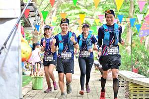 BIB: 3232, 3235, 3188, 3231, , 
                            <button type="button" onclick="openModal(4052273)" class="btn btn-primary btn-sm float-right btn-popup" data-toggle="modal" data-target=".modal-high-quality">
                        <i class="fas fa-shopping-cart"></i> Add to Cart
                    </button>
                                            <button type="button" onclick="isThisMe(4052273, true)" class="btn btn-success btn-sm float-right btn-popup btn-isme hidden" data-toggle="tooltip" data-placement="bottom" title="นี่คือรูปของคุณใช่ไหม คลิกที่นี่เพื่อเอาเข้าอัลบั้ม">
                        <i class="fas fa-plus"></i> Add to album
                    </button>
                    <button type="button" onclick="isThisMe(4052273, false)" class="btn btn-warning btn-sm float-right btn-popup btn-isnotme hidden">
                        <i class="fas fa-ban"></i> Remove from album
                    </button>