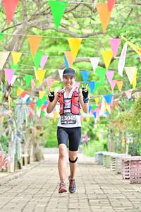 BIB: 3045
                            <button type="button" onclick="openModal(4046769)" class="btn btn-primary btn-sm float-right btn-popup" data-toggle="modal" data-target=".modal-high-quality">
                        <i class="fas fa-shopping-cart"></i> Add to Cart
                    </button>
                                            <button type="button" onclick="isThisMe(4046769, true)" class="btn btn-success btn-sm float-right btn-popup btn-isme hidden" data-toggle="tooltip" data-placement="bottom" title="นี่คือรูปของคุณใช่ไหม คลิกที่นี่เพื่อเอาเข้าอัลบั้ม">
                        <i class="fas fa-plus"></i> Add to album
                    </button>
                    <button type="button" onclick="isThisMe(4046769, false)" class="btn btn-warning btn-sm float-right btn-popup btn-isnotme hidden">
                        <i class="fas fa-ban"></i> Remove from album
                    </button>