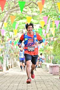 BIB: 3054
                            <button type="button" onclick="openModal(4050788)" class="btn btn-primary btn-sm float-right btn-popup" data-toggle="modal" data-target=".modal-high-quality">
                        <i class="fas fa-shopping-cart"></i> Add to Cart
                    </button>
                                            <button type="button" onclick="isThisMe(4050788, true)" class="btn btn-success btn-sm float-right btn-popup btn-isme hidden" data-toggle="tooltip" data-placement="bottom" title="นี่คือรูปของคุณใช่ไหม คลิกที่นี่เพื่อเอาเข้าอัลบั้ม">
                        <i class="fas fa-plus"></i> Add to album
                    </button>
                    <button type="button" onclick="isThisMe(4050788, false)" class="btn btn-warning btn-sm float-right btn-popup btn-isnotme hidden">
                        <i class="fas fa-ban"></i> Remove from album
                    </button>