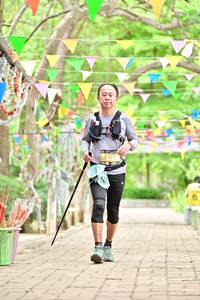 BIB: 5300
                            <button type="button" onclick="openModal(4056487)" class="btn btn-primary btn-sm float-right btn-popup" data-toggle="modal" data-target=".modal-high-quality">
                        <i class="fas fa-shopping-cart"></i> Add to Cart
                    </button>
                                            <button type="button" onclick="isThisMe(4056487, true)" class="btn btn-success btn-sm float-right btn-popup btn-isme hidden" data-toggle="tooltip" data-placement="bottom" title="นี่คือรูปของคุณใช่ไหม คลิกที่นี่เพื่อเอาเข้าอัลบั้ม">
                        <i class="fas fa-plus"></i> Add to album
                    </button>
                    <button type="button" onclick="isThisMe(4056487, false)" class="btn btn-warning btn-sm float-right btn-popup btn-isnotme hidden">
                        <i class="fas fa-ban"></i> Remove from album
                    </button>