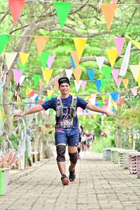 BIB: 3221
                            <button type="button" onclick="openModal(4046540)" class="btn btn-primary btn-sm float-right btn-popup" data-toggle="modal" data-target=".modal-high-quality">
                        <i class="fas fa-shopping-cart"></i> Add to Cart
                    </button>
                                            <button type="button" onclick="isThisMe(4046540, true)" class="btn btn-success btn-sm float-right btn-popup btn-isme hidden" data-toggle="tooltip" data-placement="bottom" title="นี่คือรูปของคุณใช่ไหม คลิกที่นี่เพื่อเอาเข้าอัลบั้ม">
                        <i class="fas fa-plus"></i> Add to album
                    </button>
                    <button type="button" onclick="isThisMe(4046540, false)" class="btn btn-warning btn-sm float-right btn-popup btn-isnotme hidden">
                        <i class="fas fa-ban"></i> Remove from album
                    </button>