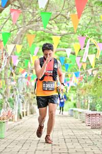 BIB: 3537, 111
                            <button type="button" onclick="openModal(4048582)" class="btn btn-primary btn-sm float-right btn-popup" data-toggle="modal" data-target=".modal-high-quality">
                        <i class="fas fa-shopping-cart"></i> Add to Cart
                    </button>
                                            <button type="button" onclick="isThisMe(4048582, true)" class="btn btn-success btn-sm float-right btn-popup btn-isme hidden" data-toggle="tooltip" data-placement="bottom" title="นี่คือรูปของคุณใช่ไหม คลิกที่นี่เพื่อเอาเข้าอัลบั้ม">
                        <i class="fas fa-plus"></i> Add to album
                    </button>
                    <button type="button" onclick="isThisMe(4048582, false)" class="btn btn-warning btn-sm float-right btn-popup btn-isnotme hidden">
                        <i class="fas fa-ban"></i> Remove from album
                    </button>