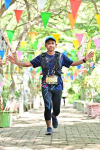 BIB: 556
                            <button type="button" onclick="openModal(4053445)" class="btn btn-primary btn-sm float-right btn-popup" data-toggle="modal" data-target=".modal-high-quality">
                        <i class="fas fa-shopping-cart"></i> Add to Cart
                    </button>
                                            <button type="button" onclick="isThisMe(4053445, true)" class="btn btn-success btn-sm float-right btn-popup btn-isme hidden" data-toggle="tooltip" data-placement="bottom" title="นี่คือรูปของคุณใช่ไหม คลิกที่นี่เพื่อเอาเข้าอัลบั้ม">
                        <i class="fas fa-plus"></i> Add to album
                    </button>
                    <button type="button" onclick="isThisMe(4053445, false)" class="btn btn-warning btn-sm float-right btn-popup btn-isnotme hidden">
                        <i class="fas fa-ban"></i> Remove from album
                    </button>