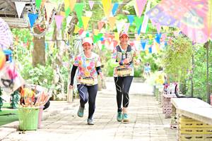 BIB: 8350
                            <button type="button" onclick="openModal(4057373)" class="btn btn-primary btn-sm float-right btn-popup" data-toggle="modal" data-target=".modal-high-quality">
                        <i class="fas fa-shopping-cart"></i> Add to Cart
                    </button>
                                            <button type="button" onclick="isThisMe(4057373, true)" class="btn btn-success btn-sm float-right btn-popup btn-isme hidden" data-toggle="tooltip" data-placement="bottom" title="นี่คือรูปของคุณใช่ไหม คลิกที่นี่เพื่อเอาเข้าอัลบั้ม">
                        <i class="fas fa-plus"></i> Add to album
                    </button>
                    <button type="button" onclick="isThisMe(4057373, false)" class="btn btn-warning btn-sm float-right btn-popup btn-isnotme hidden">
                        <i class="fas fa-ban"></i> Remove from album
                    </button>