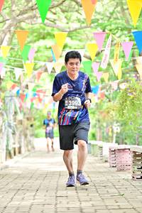 BIB: 399
                            <button type="button" onclick="openModal(4051618)" class="btn btn-primary btn-sm float-right btn-popup" data-toggle="modal" data-target=".modal-high-quality">
                        <i class="fas fa-shopping-cart"></i> Add to Cart
                    </button>
                                            <button type="button" onclick="isThisMe(4051618, true)" class="btn btn-success btn-sm float-right btn-popup btn-isme hidden" data-toggle="tooltip" data-placement="bottom" title="นี่คือรูปของคุณใช่ไหม คลิกที่นี่เพื่อเอาเข้าอัลบั้ม">
                        <i class="fas fa-plus"></i> Add to album
                    </button>
                    <button type="button" onclick="isThisMe(4051618, false)" class="btn btn-warning btn-sm float-right btn-popup btn-isnotme hidden">
                        <i class="fas fa-ban"></i> Remove from album
                    </button>