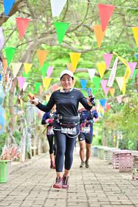 BIB: 348
                            <button type="button" onclick="openModal(4046959)" class="btn btn-primary btn-sm float-right btn-popup" data-toggle="modal" data-target=".modal-high-quality">
                        <i class="fas fa-shopping-cart"></i> Add to Cart
                    </button>
                                            <button type="button" onclick="isThisMe(4046959, true)" class="btn btn-success btn-sm float-right btn-popup btn-isme hidden" data-toggle="tooltip" data-placement="bottom" title="นี่คือรูปของคุณใช่ไหม คลิกที่นี่เพื่อเอาเข้าอัลบั้ม">
                        <i class="fas fa-plus"></i> Add to album
                    </button>
                    <button type="button" onclick="isThisMe(4046959, false)" class="btn btn-warning btn-sm float-right btn-popup btn-isnotme hidden">
                        <i class="fas fa-ban"></i> Remove from album
                    </button>