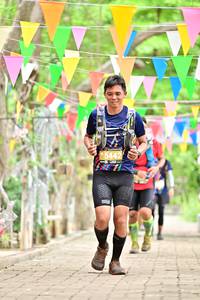 BIB: 5442
                            <button type="button" onclick="openModal(4056334)" class="btn btn-primary btn-sm float-right btn-popup" data-toggle="modal" data-target=".modal-high-quality">
                        <i class="fas fa-shopping-cart"></i> Add to Cart
                    </button>
                                            <button type="button" onclick="isThisMe(4056334, true)" class="btn btn-success btn-sm float-right btn-popup btn-isme hidden" data-toggle="tooltip" data-placement="bottom" title="นี่คือรูปของคุณใช่ไหม คลิกที่นี่เพื่อเอาเข้าอัลบั้ม">
                        <i class="fas fa-plus"></i> Add to album
                    </button>
                    <button type="button" onclick="isThisMe(4056334, false)" class="btn btn-warning btn-sm float-right btn-popup btn-isnotme hidden">
                        <i class="fas fa-ban"></i> Remove from album
                    </button>