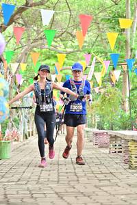 BIB: 3013, 3012, 11112
                            <button type="button" onclick="openModal(4046944)" class="btn btn-primary btn-sm float-right btn-popup" data-toggle="modal" data-target=".modal-high-quality">
                        <i class="fas fa-shopping-cart"></i> Add to Cart
                    </button>
                                            <button type="button" onclick="isThisMe(4046944, true)" class="btn btn-success btn-sm float-right btn-popup btn-isme hidden" data-toggle="tooltip" data-placement="bottom" title="นี่คือรูปของคุณใช่ไหม คลิกที่นี่เพื่อเอาเข้าอัลบั้ม">
                        <i class="fas fa-plus"></i> Add to album
                    </button>
                    <button type="button" onclick="isThisMe(4046944, false)" class="btn btn-warning btn-sm float-right btn-popup btn-isnotme hidden">
                        <i class="fas fa-ban"></i> Remove from album
                    </button>