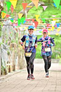 BIB: 5177
                            <button type="button" onclick="openModal(4056574)" class="btn btn-primary btn-sm float-right btn-popup" data-toggle="modal" data-target=".modal-high-quality">
                        <i class="fas fa-shopping-cart"></i> Add to Cart
                    </button>
                                            <button type="button" onclick="isThisMe(4056574, true)" class="btn btn-success btn-sm float-right btn-popup btn-isme hidden" data-toggle="tooltip" data-placement="bottom" title="นี่คือรูปของคุณใช่ไหม คลิกที่นี่เพื่อเอาเข้าอัลบั้ม">
                        <i class="fas fa-plus"></i> Add to album
                    </button>
                    <button type="button" onclick="isThisMe(4056574, false)" class="btn btn-warning btn-sm float-right btn-popup btn-isnotme hidden">
                        <i class="fas fa-ban"></i> Remove from album
                    </button>