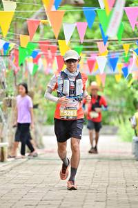 BIB: 5261
                            <button type="button" onclick="openModal(4057660)" class="btn btn-primary btn-sm float-right btn-popup" data-toggle="modal" data-target=".modal-high-quality">
                        <i class="fas fa-shopping-cart"></i> Add to Cart
                    </button>
                                            <button type="button" onclick="isThisMe(4057660, true)" class="btn btn-success btn-sm float-right btn-popup btn-isme hidden" data-toggle="tooltip" data-placement="bottom" title="นี่คือรูปของคุณใช่ไหม คลิกที่นี่เพื่อเอาเข้าอัลบั้ม">
                        <i class="fas fa-plus"></i> Add to album
                    </button>
                    <button type="button" onclick="isThisMe(4057660, false)" class="btn btn-warning btn-sm float-right btn-popup btn-isnotme hidden">
                        <i class="fas fa-ban"></i> Remove from album
                    </button>