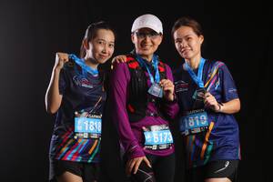 BIB: 1819, 6173, 1818
                            <button type="button" onclick="openModal(3923517)" class="btn btn-primary btn-sm float-right btn-popup" data-toggle="modal" data-target=".modal-high-quality">
                        <i class="fas fa-shopping-cart"></i> Add to Cart
                    </button>
                                            <button type="button" onclick="isThisMe(3923517, true)" class="btn btn-success btn-sm float-right btn-popup btn-isme hidden" data-toggle="tooltip" data-placement="bottom" title="นี่คือรูปของคุณใช่ไหม คลิกที่นี่เพื่อเอาเข้าอัลบั้ม">
                        <i class="fas fa-plus"></i> Add to album
                    </button>
                    <button type="button" onclick="isThisMe(3923517, false)" class="btn btn-warning btn-sm float-right btn-popup btn-isnotme hidden">
                        <i class="fas fa-ban"></i> Remove from album
                    </button>