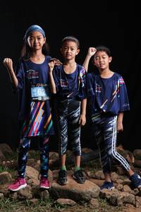 BIB: 620
                            <button type="button" onclick="openModal(4529528)" class="btn btn-primary btn-sm float-right btn-popup" data-toggle="modal" data-target=".modal-high-quality">
                        <i class="fas fa-shopping-cart"></i> Add to Cart
                    </button>
                                            <button type="button" onclick="isThisMe(4529528, true)" class="btn btn-success btn-sm float-right btn-popup btn-isme hidden" data-toggle="tooltip" data-placement="bottom" title="นี่คือรูปของคุณใช่ไหม คลิกที่นี่เพื่อเอาเข้าอัลบั้ม">
                        <i class="fas fa-plus"></i> Add to album
                    </button>
                    <button type="button" onclick="isThisMe(4529528, false)" class="btn btn-warning btn-sm float-right btn-popup btn-isnotme hidden">
                        <i class="fas fa-ban"></i> Remove from album
                    </button>