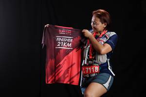 BIB: 7118
                            <button type="button" onclick="openModal(4534562)" class="btn btn-primary btn-sm float-right btn-popup" data-toggle="modal" data-target=".modal-high-quality">
                        <i class="fas fa-shopping-cart"></i> Add to Cart
                    </button>
                                            <button type="button" onclick="isThisMe(4534562, true)" class="btn btn-success btn-sm float-right btn-popup btn-isme hidden" data-toggle="tooltip" data-placement="bottom" title="นี่คือรูปของคุณใช่ไหม คลิกที่นี่เพื่อเอาเข้าอัลบั้ม">
                        <i class="fas fa-plus"></i> Add to album
                    </button>
                    <button type="button" onclick="isThisMe(4534562, false)" class="btn btn-warning btn-sm float-right btn-popup btn-isnotme hidden">
                        <i class="fas fa-ban"></i> Remove from album
                    </button>