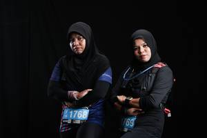 BIB: 1768, 769
                            <button type="button" onclick="openModal(4529446)" class="btn btn-primary btn-sm float-right btn-popup" data-toggle="modal" data-target=".modal-high-quality">
                        <i class="fas fa-shopping-cart"></i> Add to Cart
                    </button>
                                            <button type="button" onclick="isThisMe(4529446, true)" class="btn btn-success btn-sm float-right btn-popup btn-isme hidden" data-toggle="tooltip" data-placement="bottom" title="นี่คือรูปของคุณใช่ไหม คลิกที่นี่เพื่อเอาเข้าอัลบั้ม">
                        <i class="fas fa-plus"></i> Add to album
                    </button>
                    <button type="button" onclick="isThisMe(4529446, false)" class="btn btn-warning btn-sm float-right btn-popup btn-isnotme hidden">
                        <i class="fas fa-ban"></i> Remove from album
                    </button>