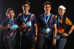 BIB: 071, 6072, 1175
                            <button type="button" onclick="openModal(4378513)" class="btn btn-primary btn-sm float-right btn-popup" data-toggle="modal" data-target=".modal-high-quality">
                        <i class="fas fa-shopping-cart"></i> Add to Cart
                    </button>
                                            <button type="button" onclick="isThisMe(4378513, true)" class="btn btn-success btn-sm float-right btn-popup btn-isme hidden" data-toggle="tooltip" data-placement="bottom" title="นี่คือรูปของคุณใช่ไหม คลิกที่นี่เพื่อเอาเข้าอัลบั้ม">
                        <i class="fas fa-plus"></i> Add to album
                    </button>
                    <button type="button" onclick="isThisMe(4378513, false)" class="btn btn-warning btn-sm float-right btn-popup btn-isnotme hidden">
                        <i class="fas fa-ban"></i> Remove from album
                    </button>
