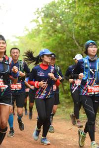 BIB: 2070, 286
                            <button type="button" onclick="openModal(4266737)" class="btn btn-primary btn-sm float-right btn-popup" data-toggle="modal" data-target=".modal-high-quality">
                        <i class="fas fa-shopping-cart"></i> Add to Cart
                    </button>
                                            <button type="button" onclick="isThisMe(4266737, true)" class="btn btn-success btn-sm float-right btn-popup btn-isme hidden" data-toggle="tooltip" data-placement="bottom" title="นี่คือรูปของคุณใช่ไหม คลิกที่นี่เพื่อเอาเข้าอัลบั้ม">
                        <i class="fas fa-plus"></i> Add to album
                    </button>
                    <button type="button" onclick="isThisMe(4266737, false)" class="btn btn-warning btn-sm float-right btn-popup btn-isnotme hidden">
                        <i class="fas fa-ban"></i> Remove from album
                    </button>