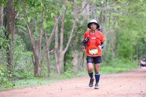 BIB: 100
                            <button type="button" onclick="openModal(4127589)" class="btn btn-primary btn-sm float-right btn-popup" data-toggle="modal" data-target=".modal-high-quality">
                        <i class="fas fa-shopping-cart"></i> Add to Cart
                    </button>
                                            <button type="button" onclick="isThisMe(4127589, true)" class="btn btn-success btn-sm float-right btn-popup btn-isme hidden" data-toggle="tooltip" data-placement="bottom" title="นี่คือรูปของคุณใช่ไหม คลิกที่นี่เพื่อเอาเข้าอัลบั้ม">
                        <i class="fas fa-plus"></i> Add to album
                    </button>
                    <button type="button" onclick="isThisMe(4127589, false)" class="btn btn-warning btn-sm float-right btn-popup btn-isnotme hidden">
                        <i class="fas fa-ban"></i> Remove from album
                    </button>