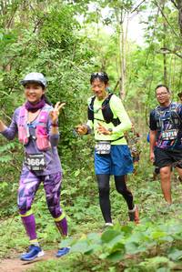 BIB: 3718, 1665, 3664
                            <button type="button" onclick="openModal(3967065)" class="btn btn-primary btn-sm float-right btn-popup" data-toggle="modal" data-target=".modal-high-quality">
                        <i class="fas fa-shopping-cart"></i> Add to Cart
                    </button>
                                            <button type="button" onclick="isThisMe(3967065, true)" class="btn btn-success btn-sm float-right btn-popup btn-isme hidden" data-toggle="tooltip" data-placement="bottom" title="นี่คือรูปของคุณใช่ไหม คลิกที่นี่เพื่อเอาเข้าอัลบั้ม">
                        <i class="fas fa-plus"></i> Add to album
                    </button>
                    <button type="button" onclick="isThisMe(3967065, false)" class="btn btn-warning btn-sm float-right btn-popup btn-isnotme hidden">
                        <i class="fas fa-ban"></i> Remove from album
                    </button>