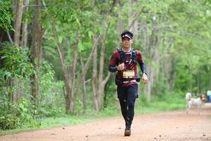 BIB: 5595
                            <button type="button" onclick="openModal(3992892)" class="btn btn-primary btn-sm float-right btn-popup" data-toggle="modal" data-target=".modal-high-quality">
                        <i class="fas fa-shopping-cart"></i> Add to Cart
                    </button>
                                            <button type="button" onclick="isThisMe(3992892, true)" class="btn btn-success btn-sm float-right btn-popup btn-isme hidden" data-toggle="tooltip" data-placement="bottom" title="นี่คือรูปของคุณใช่ไหม คลิกที่นี่เพื่อเอาเข้าอัลบั้ม">
                        <i class="fas fa-plus"></i> Add to album
                    </button>
                    <button type="button" onclick="isThisMe(3992892, false)" class="btn btn-warning btn-sm float-right btn-popup btn-isnotme hidden">
                        <i class="fas fa-ban"></i> Remove from album
                    </button>