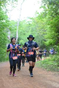 BIB: 7301, 280, 7094
                            <button type="button" onclick="openModal(3959088)" class="btn btn-primary btn-sm float-right btn-popup" data-toggle="modal" data-target=".modal-high-quality">
                        <i class="fas fa-shopping-cart"></i> Add to Cart
                    </button>
                                            <button type="button" onclick="isThisMe(3959088, true)" class="btn btn-success btn-sm float-right btn-popup btn-isme hidden" data-toggle="tooltip" data-placement="bottom" title="นี่คือรูปของคุณใช่ไหม คลิกที่นี่เพื่อเอาเข้าอัลบั้ม">
                        <i class="fas fa-plus"></i> Add to album
                    </button>
                    <button type="button" onclick="isThisMe(3959088, false)" class="btn btn-warning btn-sm float-right btn-popup btn-isnotme hidden">
                        <i class="fas fa-ban"></i> Remove from album
                    </button>