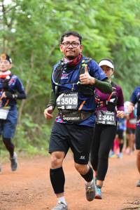 BIB: 3509, 3441
                            <button type="button" onclick="openModal(3927881)" class="btn btn-primary btn-sm float-right btn-popup" data-toggle="modal" data-target=".modal-high-quality">
                        <i class="fas fa-shopping-cart"></i> Add to Cart
                    </button>
                                            <button type="button" onclick="isThisMe(3927881, true)" class="btn btn-success btn-sm float-right btn-popup btn-isme hidden" data-toggle="tooltip" data-placement="bottom" title="นี่คือรูปของคุณใช่ไหม คลิกที่นี่เพื่อเอาเข้าอัลบั้ม">
                        <i class="fas fa-plus"></i> Add to album
                    </button>
                    <button type="button" onclick="isThisMe(3927881, false)" class="btn btn-warning btn-sm float-right btn-popup btn-isnotme hidden">
                        <i class="fas fa-ban"></i> Remove from album
                    </button>