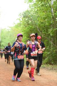 BIB: 2079, 2105
                            <button type="button" onclick="openModal(4273334)" class="btn btn-primary btn-sm float-right btn-popup" data-toggle="modal" data-target=".modal-high-quality">
                        <i class="fas fa-shopping-cart"></i> Add to Cart
                    </button>
                                            <button type="button" onclick="isThisMe(4273334, true)" class="btn btn-success btn-sm float-right btn-popup btn-isme hidden" data-toggle="tooltip" data-placement="bottom" title="นี่คือรูปของคุณใช่ไหม คลิกที่นี่เพื่อเอาเข้าอัลบั้ม">
                        <i class="fas fa-plus"></i> Add to album
                    </button>
                    <button type="button" onclick="isThisMe(4273334, false)" class="btn btn-warning btn-sm float-right btn-popup btn-isnotme hidden">
                        <i class="fas fa-ban"></i> Remove from album
                    </button>