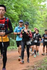 BIB: 398
                            <button type="button" onclick="openModal(3914105)" class="btn btn-primary btn-sm float-right btn-popup" data-toggle="modal" data-target=".modal-high-quality">
                        <i class="fas fa-shopping-cart"></i> Add to Cart
                    </button>
                                            <button type="button" onclick="isThisMe(3914105, true)" class="btn btn-success btn-sm float-right btn-popup btn-isme hidden" data-toggle="tooltip" data-placement="bottom" title="นี่คือรูปของคุณใช่ไหม คลิกที่นี่เพื่อเอาเข้าอัลบั้ม">
                        <i class="fas fa-plus"></i> Add to album
                    </button>
                    <button type="button" onclick="isThisMe(3914105, false)" class="btn btn-warning btn-sm float-right btn-popup btn-isnotme hidden">
                        <i class="fas fa-ban"></i> Remove from album
                    </button>