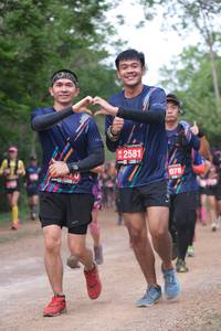 BIB: 2581, 078
                            <button type="button" onclick="openModal(4391848)" class="btn btn-primary btn-sm float-right btn-popup" data-toggle="modal" data-target=".modal-high-quality">
                        <i class="fas fa-shopping-cart"></i> Add to Cart
                    </button>
                                            <button type="button" onclick="isThisMe(4391848, true)" class="btn btn-success btn-sm float-right btn-popup btn-isme hidden" data-toggle="tooltip" data-placement="bottom" title="นี่คือรูปของคุณใช่ไหม คลิกที่นี่เพื่อเอาเข้าอัลบั้ม">
                        <i class="fas fa-plus"></i> Add to album
                    </button>
                    <button type="button" onclick="isThisMe(4391848, false)" class="btn btn-warning btn-sm float-right btn-popup btn-isnotme hidden">
                        <i class="fas fa-ban"></i> Remove from album
                    </button>