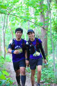 BIB: 371, 414
                            <button type="button" onclick="openModal(4456460)" class="btn btn-primary btn-sm float-right btn-popup" data-toggle="modal" data-target=".modal-high-quality">
                        <i class="fas fa-shopping-cart"></i> Add to Cart
                    </button>
                                            <button type="button" onclick="isThisMe(4456460, true)" class="btn btn-success btn-sm float-right btn-popup btn-isme hidden" data-toggle="tooltip" data-placement="bottom" title="นี่คือรูปของคุณใช่ไหม คลิกที่นี่เพื่อเอาเข้าอัลบั้ม">
                        <i class="fas fa-plus"></i> Add to album
                    </button>
                    <button type="button" onclick="isThisMe(4456460, false)" class="btn btn-warning btn-sm float-right btn-popup btn-isnotme hidden">
                        <i class="fas fa-ban"></i> Remove from album
                    </button>