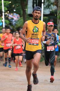 BIB: 2220, 2715
                            <button type="button" onclick="openModal(4161848)" class="btn btn-primary btn-sm float-right btn-popup" data-toggle="modal" data-target=".modal-high-quality">
                        <i class="fas fa-shopping-cart"></i> Add to Cart
                    </button>
                                            <button type="button" onclick="isThisMe(4161848, true)" class="btn btn-success btn-sm float-right btn-popup btn-isme hidden" data-toggle="tooltip" data-placement="bottom" title="นี่คือรูปของคุณใช่ไหม คลิกที่นี่เพื่อเอาเข้าอัลบั้ม">
                        <i class="fas fa-plus"></i> Add to album
                    </button>
                    <button type="button" onclick="isThisMe(4161848, false)" class="btn btn-warning btn-sm float-right btn-popup btn-isnotme hidden">
                        <i class="fas fa-ban"></i> Remove from album
                    </button>