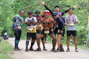 BIB: 5476
                            <button type="button" onclick="openModal(4118854)" class="btn btn-primary btn-sm float-right btn-popup" data-toggle="modal" data-target=".modal-high-quality">
                        <i class="fas fa-shopping-cart"></i> Add to Cart
                    </button>
                                            <button type="button" onclick="isThisMe(4118854, true)" class="btn btn-success btn-sm float-right btn-popup btn-isme hidden" data-toggle="tooltip" data-placement="bottom" title="นี่คือรูปของคุณใช่ไหม คลิกที่นี่เพื่อเอาเข้าอัลบั้ม">
                        <i class="fas fa-plus"></i> Add to album
                    </button>
                    <button type="button" onclick="isThisMe(4118854, false)" class="btn btn-warning btn-sm float-right btn-popup btn-isnotme hidden">
                        <i class="fas fa-ban"></i> Remove from album
                    </button>