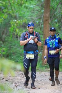 BIB: 502, 5573
                            <button type="button" onclick="openModal(3909795)" class="btn btn-primary btn-sm float-right btn-popup" data-toggle="modal" data-target=".modal-high-quality">
                        <i class="fas fa-shopping-cart"></i> Add to Cart
                    </button>
                                            <button type="button" onclick="isThisMe(3909795, true)" class="btn btn-success btn-sm float-right btn-popup btn-isme hidden" data-toggle="tooltip" data-placement="bottom" title="นี่คือรูปของคุณใช่ไหม คลิกที่นี่เพื่อเอาเข้าอัลบั้ม">
                        <i class="fas fa-plus"></i> Add to album
                    </button>
                    <button type="button" onclick="isThisMe(3909795, false)" class="btn btn-warning btn-sm float-right btn-popup btn-isnotme hidden">
                        <i class="fas fa-ban"></i> Remove from album
                    </button>