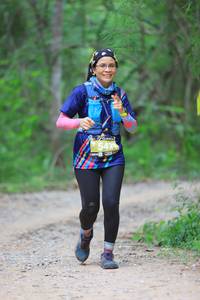 BIB: 542
                            <button type="button" onclick="openModal(3910015)" class="btn btn-primary btn-sm float-right btn-popup" data-toggle="modal" data-target=".modal-high-quality">
                        <i class="fas fa-shopping-cart"></i> Add to Cart
                    </button>
                                            <button type="button" onclick="isThisMe(3910015, true)" class="btn btn-success btn-sm float-right btn-popup btn-isme hidden" data-toggle="tooltip" data-placement="bottom" title="นี่คือรูปของคุณใช่ไหม คลิกที่นี่เพื่อเอาเข้าอัลบั้ม">
                        <i class="fas fa-plus"></i> Add to album
                    </button>
                    <button type="button" onclick="isThisMe(3910015, false)" class="btn btn-warning btn-sm float-right btn-popup btn-isnotme hidden">
                        <i class="fas fa-ban"></i> Remove from album
                    </button>