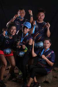 BIB: 1680, 1678, 081
                            <button type="button" onclick="openModal(4046424)" class="btn btn-primary btn-sm float-right btn-popup" data-toggle="modal" data-target=".modal-high-quality">
                        <i class="fas fa-shopping-cart"></i> Add to Cart
                    </button>
                                            <button type="button" onclick="isThisMe(4046424, true)" class="btn btn-success btn-sm float-right btn-popup btn-isme hidden" data-toggle="tooltip" data-placement="bottom" title="นี่คือรูปของคุณใช่ไหม คลิกที่นี่เพื่อเอาเข้าอัลบั้ม">
                        <i class="fas fa-plus"></i> Add to album
                    </button>
                    <button type="button" onclick="isThisMe(4046424, false)" class="btn btn-warning btn-sm float-right btn-popup btn-isnotme hidden">
                        <i class="fas fa-ban"></i> Remove from album
                    </button>