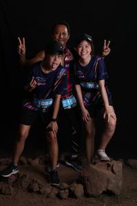 BIB: 1084, 1613
                            <button type="button" onclick="openModal(4043785)" class="btn btn-primary btn-sm float-right btn-popup" data-toggle="modal" data-target=".modal-high-quality">
                        <i class="fas fa-shopping-cart"></i> Add to Cart
                    </button>
                                            <button type="button" onclick="isThisMe(4043785, true)" class="btn btn-success btn-sm float-right btn-popup btn-isme hidden" data-toggle="tooltip" data-placement="bottom" title="นี่คือรูปของคุณใช่ไหม คลิกที่นี่เพื่อเอาเข้าอัลบั้ม">
                        <i class="fas fa-plus"></i> Add to album
                    </button>
                    <button type="button" onclick="isThisMe(4043785, false)" class="btn btn-warning btn-sm float-right btn-popup btn-isnotme hidden">
                        <i class="fas fa-ban"></i> Remove from album
                    </button>