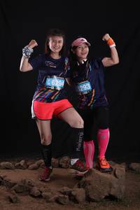 BIB: 293
                            <button type="button" onclick="openModal(4040914)" class="btn btn-primary btn-sm float-right btn-popup" data-toggle="modal" data-target=".modal-high-quality">
                        <i class="fas fa-shopping-cart"></i> Add to Cart
                    </button>
                                            <button type="button" onclick="isThisMe(4040914, true)" class="btn btn-success btn-sm float-right btn-popup btn-isme hidden" data-toggle="tooltip" data-placement="bottom" title="นี่คือรูปของคุณใช่ไหม คลิกที่นี่เพื่อเอาเข้าอัลบั้ม">
                        <i class="fas fa-plus"></i> Add to album
                    </button>
                    <button type="button" onclick="isThisMe(4040914, false)" class="btn btn-warning btn-sm float-right btn-popup btn-isnotme hidden">
                        <i class="fas fa-ban"></i> Remove from album
                    </button>