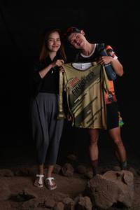 BIB: 
                            <button type="button" onclick="openModal(4053834)" class="btn btn-primary btn-sm float-right btn-popup" data-toggle="modal" data-target=".modal-high-quality">
                        <i class="fas fa-shopping-cart"></i> Add to Cart
                    </button>
                                            <button type="button" onclick="isThisMe(4053834, true)" class="btn btn-success btn-sm float-right btn-popup btn-isme hidden" data-toggle="tooltip" data-placement="bottom" title="นี่คือรูปของคุณใช่ไหม คลิกที่นี่เพื่อเอาเข้าอัลบั้ม">
                        <i class="fas fa-plus"></i> Add to album
                    </button>
                    <button type="button" onclick="isThisMe(4053834, false)" class="btn btn-warning btn-sm float-right btn-popup btn-isnotme hidden">
                        <i class="fas fa-ban"></i> Remove from album
                    </button>