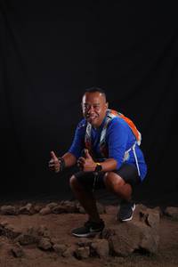 BIB: 
                            <button type="button" onclick="openModal(4041743)" class="btn btn-primary btn-sm float-right btn-popup" data-toggle="modal" data-target=".modal-high-quality">
                        <i class="fas fa-shopping-cart"></i> Add to Cart
                    </button>
                                            <button type="button" onclick="isThisMe(4041743, true)" class="btn btn-success btn-sm float-right btn-popup btn-isme hidden" data-toggle="tooltip" data-placement="bottom" title="นี่คือรูปของคุณใช่ไหม คลิกที่นี่เพื่อเอาเข้าอัลบั้ม">
                        <i class="fas fa-plus"></i> Add to album
                    </button>
                    <button type="button" onclick="isThisMe(4041743, false)" class="btn btn-warning btn-sm float-right btn-popup btn-isnotme hidden">
                        <i class="fas fa-ban"></i> Remove from album
                    </button>