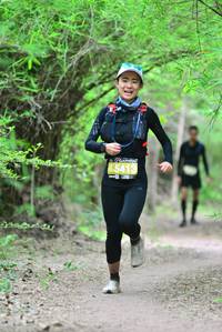 BIB: 5413
                            <button type="button" onclick="openModal(4329033)" class="btn btn-primary btn-sm float-right btn-popup" data-toggle="modal" data-target=".modal-high-quality">
                        <i class="fas fa-shopping-cart"></i> Add to Cart
                    </button>
                                            <button type="button" onclick="isThisMe(4329033, true)" class="btn btn-success btn-sm float-right btn-popup btn-isme hidden" data-toggle="tooltip" data-placement="bottom" title="นี่คือรูปของคุณใช่ไหม คลิกที่นี่เพื่อเอาเข้าอัลบั้ม">
                        <i class="fas fa-plus"></i> Add to album
                    </button>
                    <button type="button" onclick="isThisMe(4329033, false)" class="btn btn-warning btn-sm float-right btn-popup btn-isnotme hidden">
                        <i class="fas fa-ban"></i> Remove from album
                    </button>