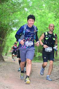 BIB: 3333, 3350
                            <button type="button" onclick="openModal(4297107)" class="btn btn-primary btn-sm float-right btn-popup" data-toggle="modal" data-target=".modal-high-quality">
                        <i class="fas fa-shopping-cart"></i> Add to Cart
                    </button>
                                            <button type="button" onclick="isThisMe(4297107, true)" class="btn btn-success btn-sm float-right btn-popup btn-isme hidden" data-toggle="tooltip" data-placement="bottom" title="นี่คือรูปของคุณใช่ไหม คลิกที่นี่เพื่อเอาเข้าอัลบั้ม">
                        <i class="fas fa-plus"></i> Add to album
                    </button>
                    <button type="button" onclick="isThisMe(4297107, false)" class="btn btn-warning btn-sm float-right btn-popup btn-isnotme hidden">
                        <i class="fas fa-ban"></i> Remove from album
                    </button>