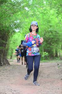 BIB: 3072
                            <button type="button" onclick="openModal(4358093)" class="btn btn-primary btn-sm float-right btn-popup" data-toggle="modal" data-target=".modal-high-quality">
                        <i class="fas fa-shopping-cart"></i> Add to Cart
                    </button>
                                            <button type="button" onclick="isThisMe(4358093, true)" class="btn btn-success btn-sm float-right btn-popup btn-isme hidden" data-toggle="tooltip" data-placement="bottom" title="นี่คือรูปของคุณใช่ไหม คลิกที่นี่เพื่อเอาเข้าอัลบั้ม">
                        <i class="fas fa-plus"></i> Add to album
                    </button>
                    <button type="button" onclick="isThisMe(4358093, false)" class="btn btn-warning btn-sm float-right btn-popup btn-isnotme hidden">
                        <i class="fas fa-ban"></i> Remove from album
                    </button>